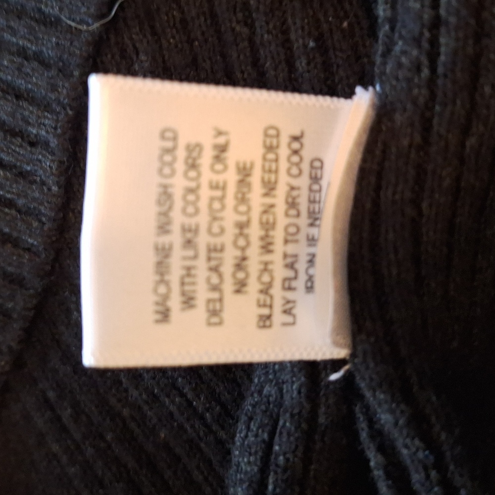 Kendall & Kylie Size XS Black & White - Picture 7 of 8